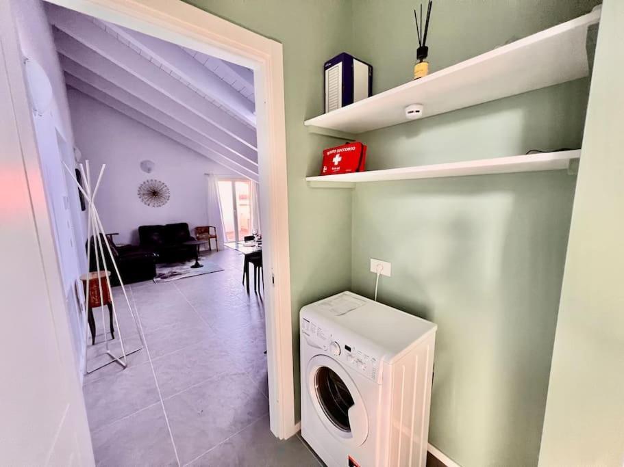 カザーレ・モンフェッラートPrestigioso Attico A Passo Duomo By Revenue Houseアパートメント エクステリア 写真