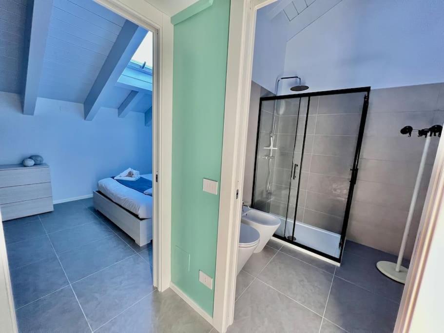 カザーレ・モンフェッラートPrestigioso Attico A Passo Duomo By Revenue Houseアパートメント エクステリア 写真